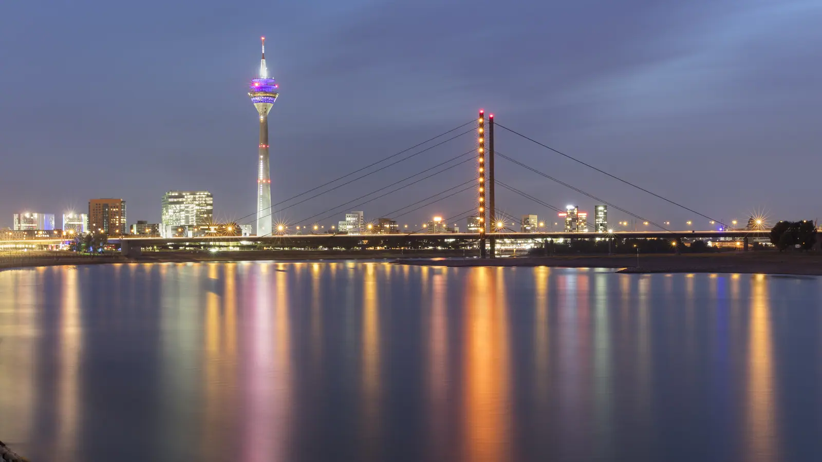 Asiatisch essen im Medienhafen: was den Standort trägt