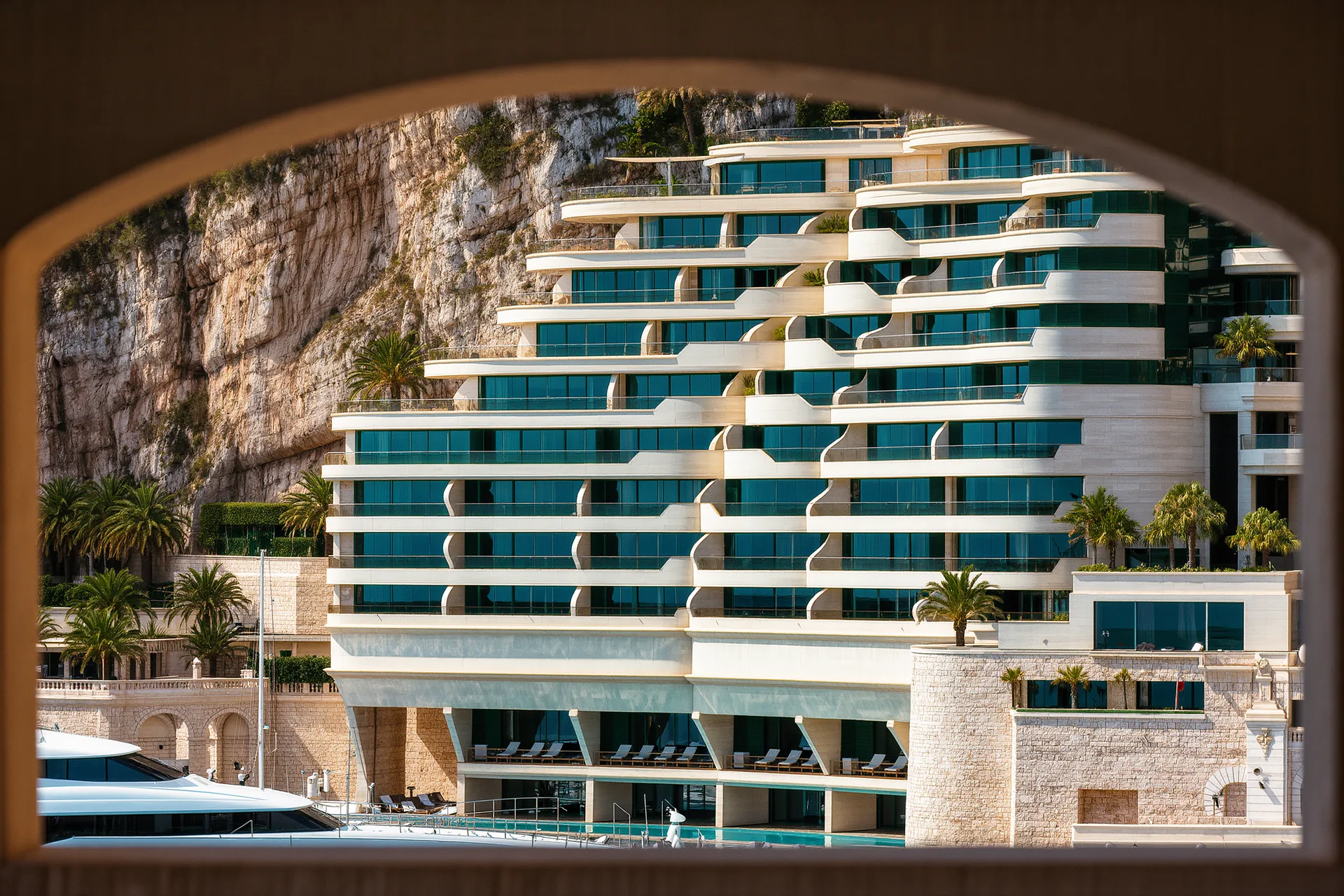 Die besten Restaurants und Bars in Monaco: Genuss auf höchstem Niveau