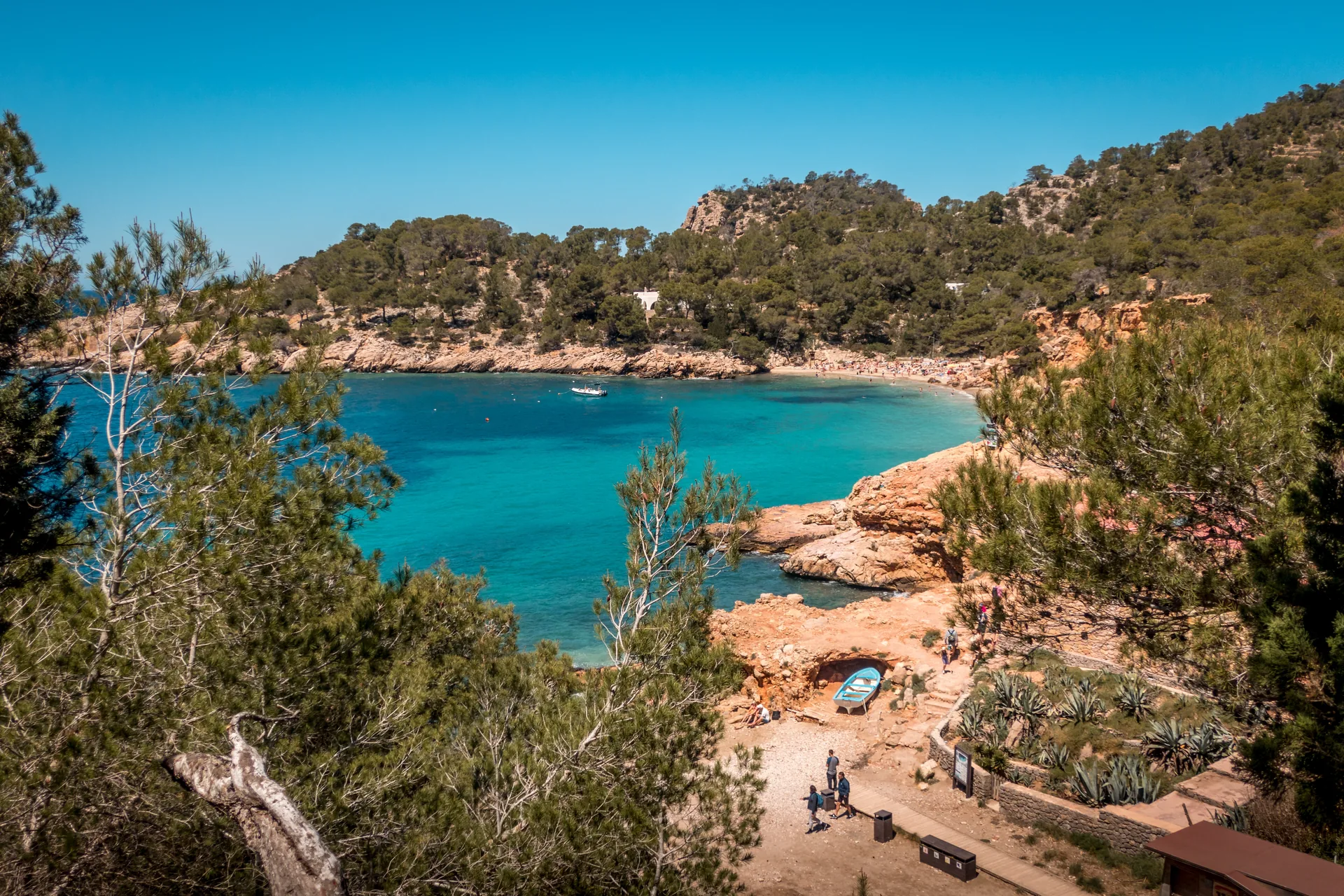 Ibiza Flug: Die besten Tipps für Ihre Reise