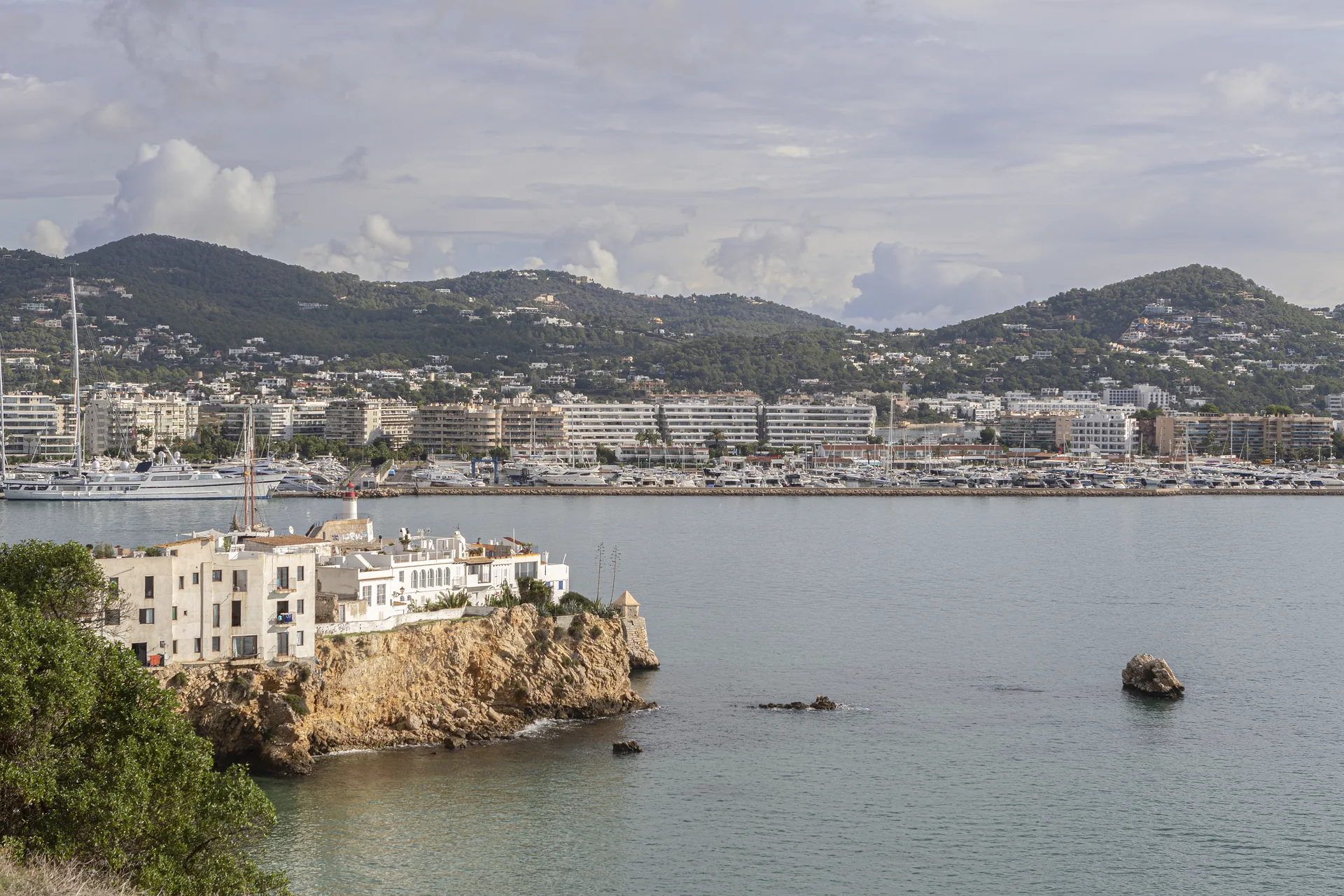 Langfristige Wertschätzung: Ibiza's Markt bleibt stabil