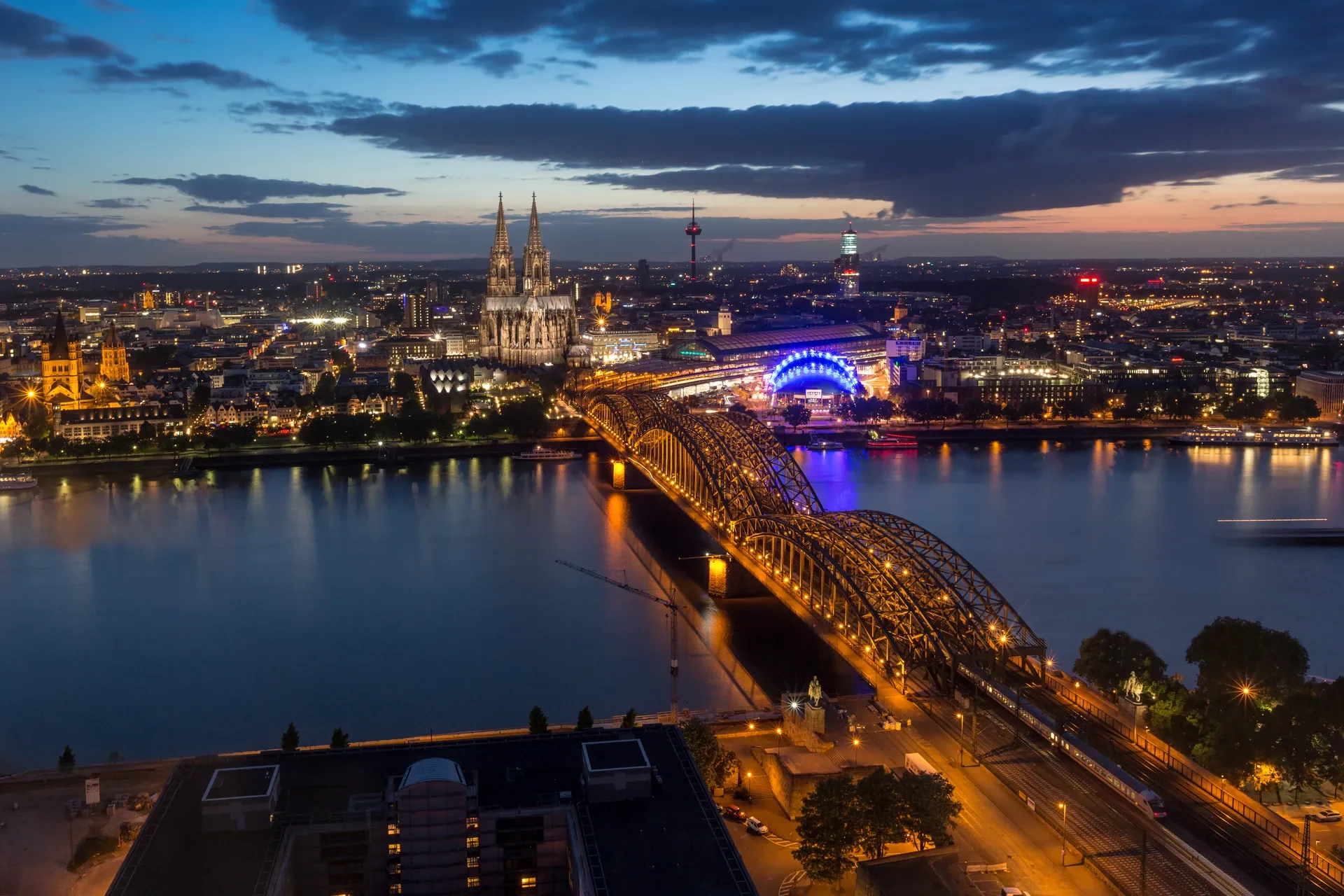 Exklusive Immobilien in Köln: Tipps für den High-End-Verkauf