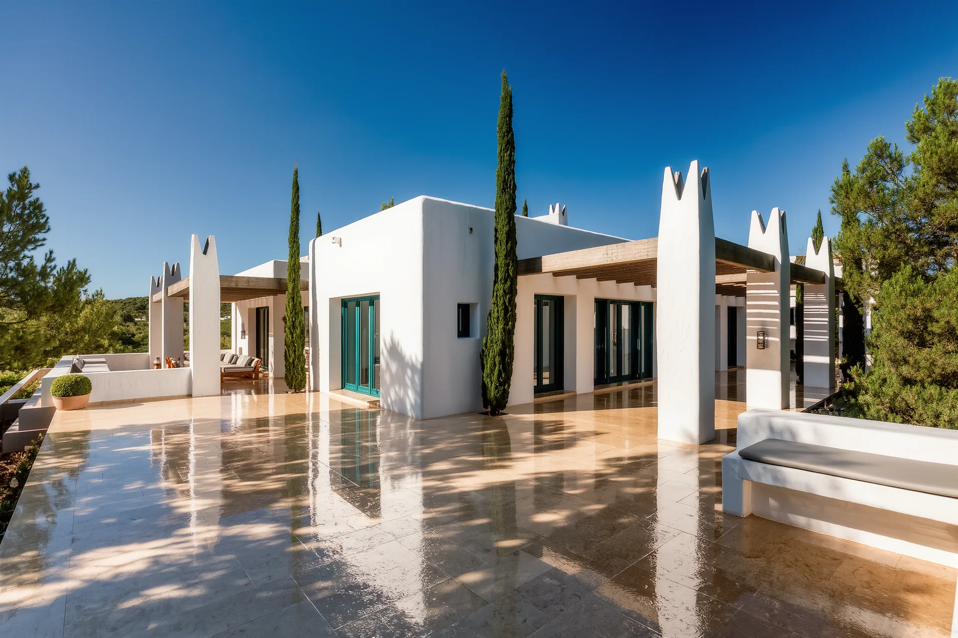 Outdoor-Luxus: Immobilien mit großzügigen Gärten und Terrassen