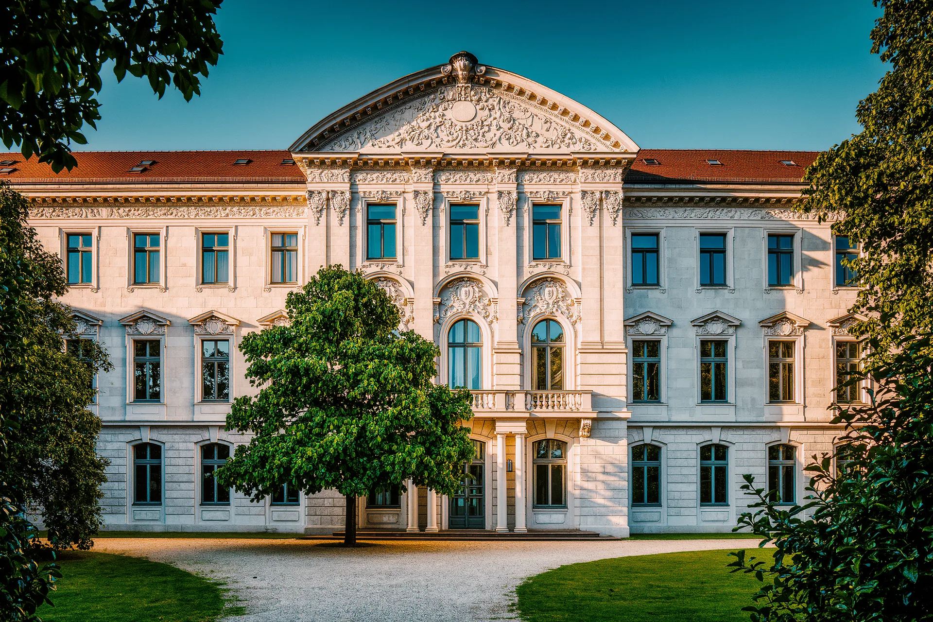 Gesetzliche Vorgaben für Investoren in Berlin